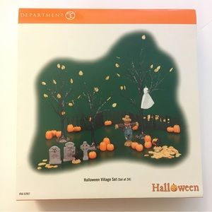 Department 56 Halloween Village Set of 24